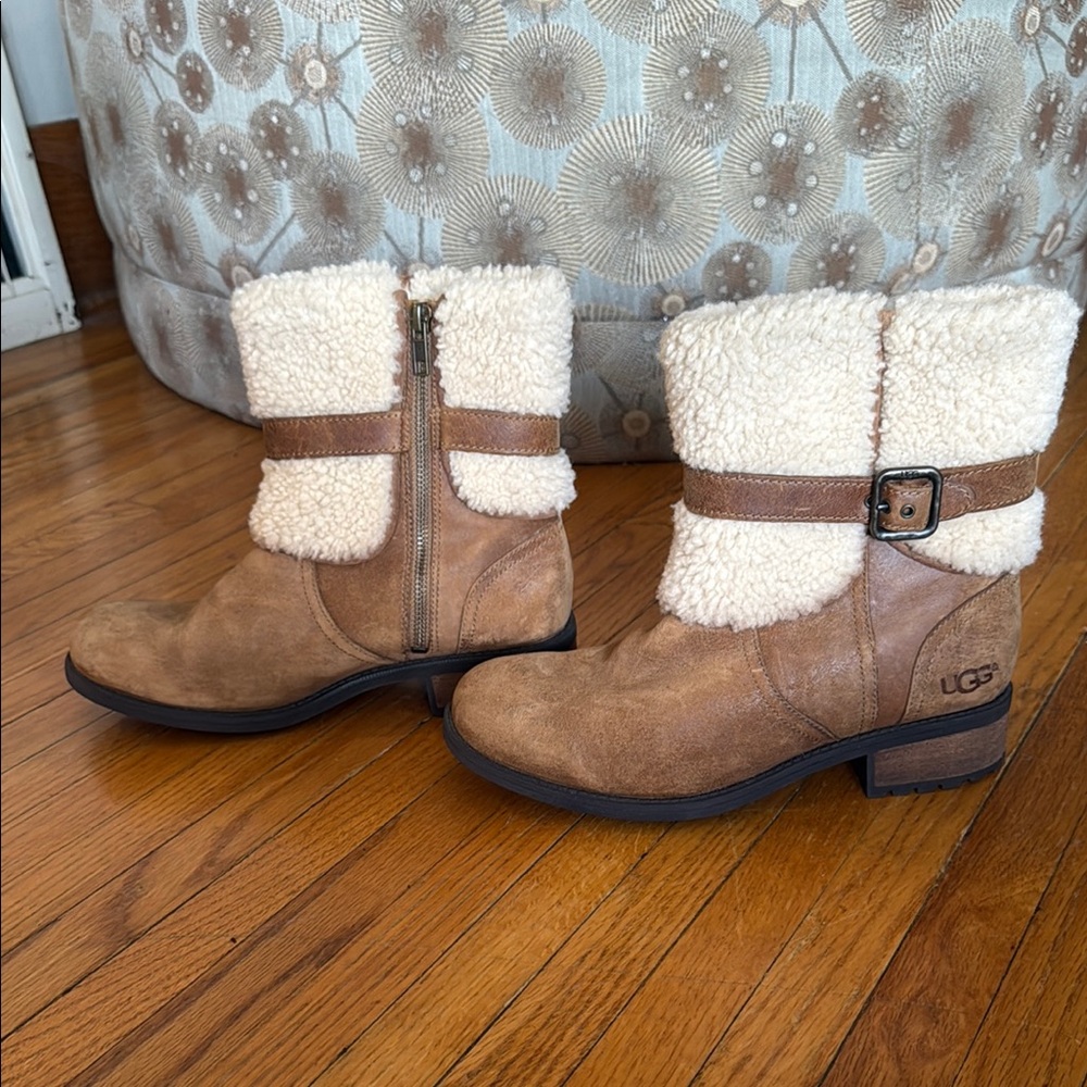 UGG Brown Leather and Cream Fur Winter Boots Woman 8 - Picture 3 of 9